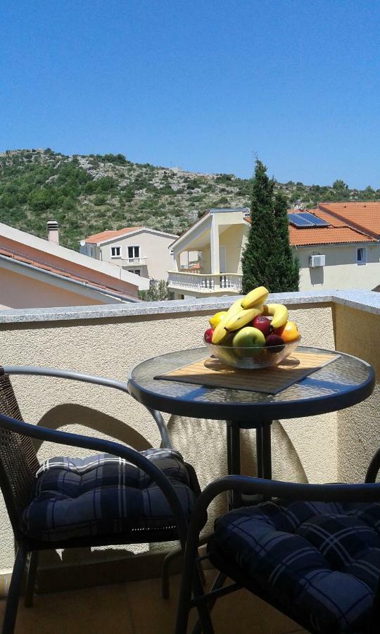 Apartment Mara *