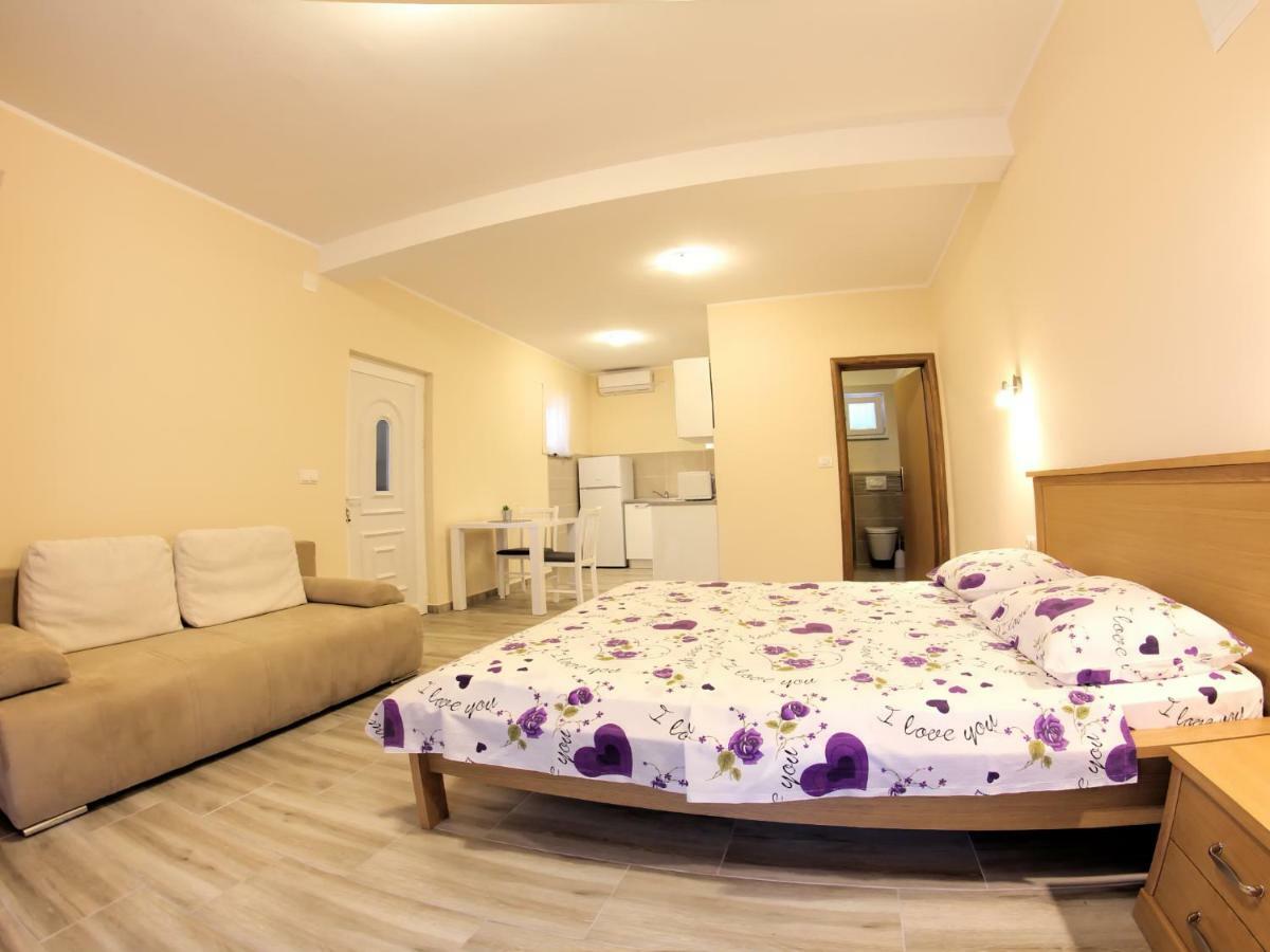 Mara Apartment Drage